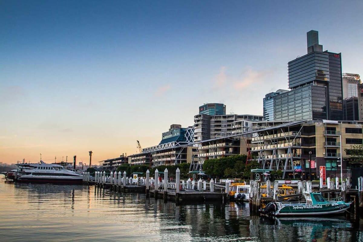 New! A Comfy & Stylish Next To Darling Harbour Apartment *